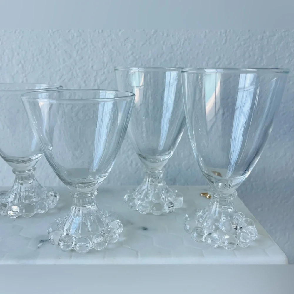 Beautiful‎ & Timeless Vintage Berwick Boopie Clear Juice  /Wine Glasses:3-4 ozs.